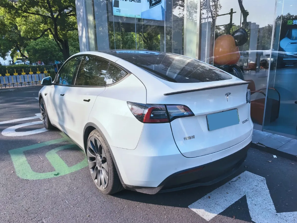 2022 Tesla Model Y BEV 78.4KWH,autocango,china used car exporter,china ev exporter,chinese used car exporter,chinese used ev exporter