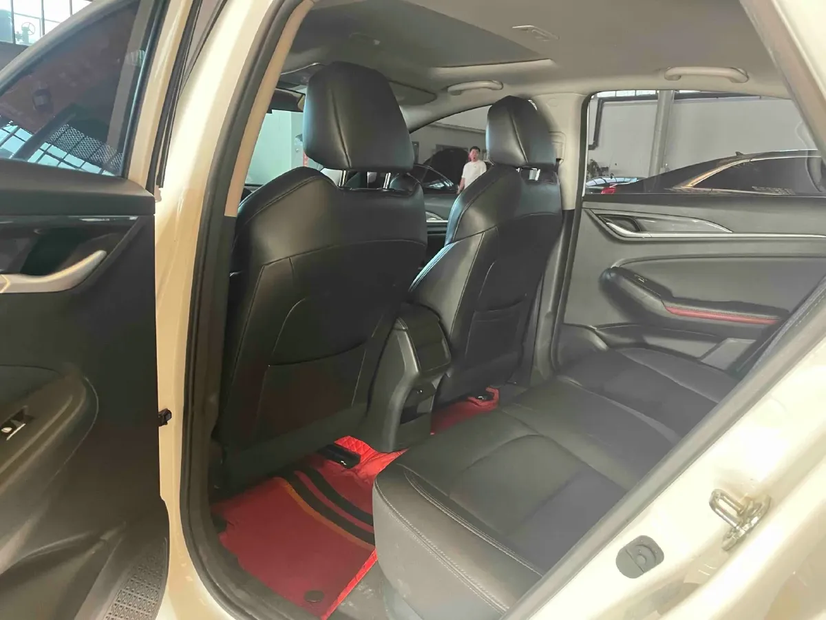 2020 ChangAn Eado 1.6L 128HP L4 5MT,autocango,china used car exporter,china ev exporter,chinese used car exporter,chinese used ev exporter