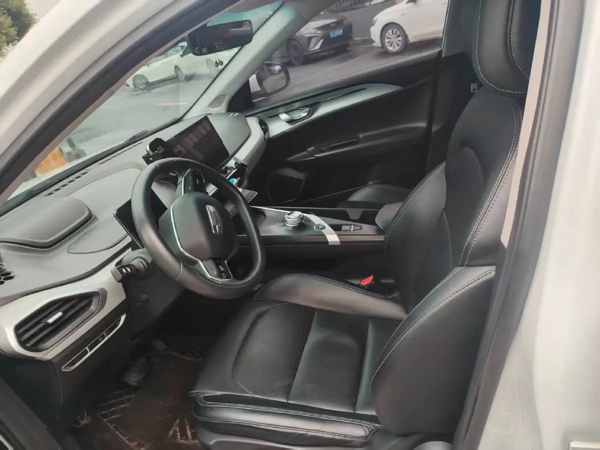 2022 Geely Emgrand L HiP 1.5T 181HP L4 3DHT PHEV 15.5KWH,autocango,china used car exporter,china ev exporter,chinese used car exporter,chinese used ev exporter