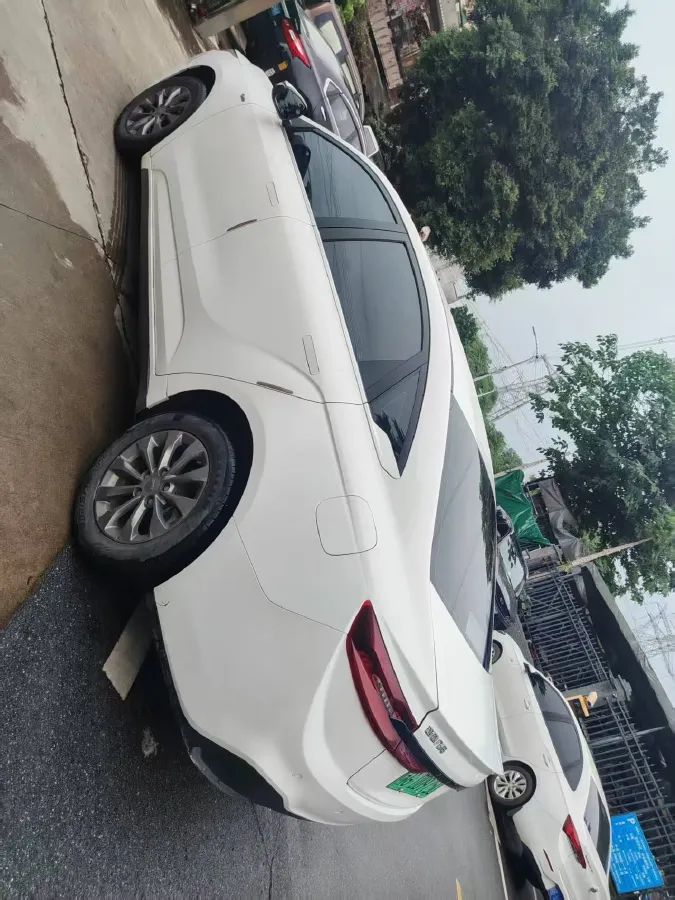 2022 Geely Emgrand L HiP 1.5T 181HP L4 3DHT PHEV 15.5KWH,autocango,china used car exporter,china ev exporter,chinese used car exporter,chinese used ev exporter