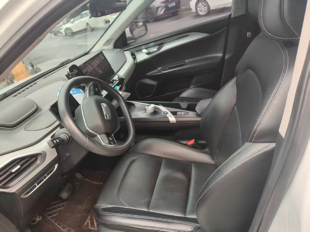 2022 Geely Emgrand L HiP 1.5T 181HP L4 3DHT PHEV 15.5KWH,autocango,china used car exporter,china ev exporter,chinese used car exporter,chinese used ev exporter