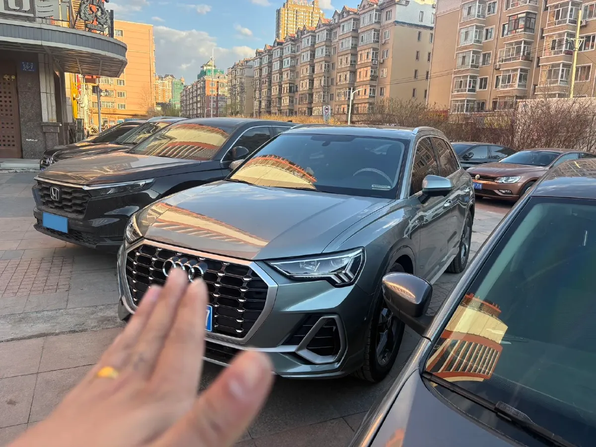 2022 Audi Q3 1.4T 150HP L4 7DCT,autocango,china used car exporter,china ev exporter,chinese used car exporter,chinese used ev exporter
