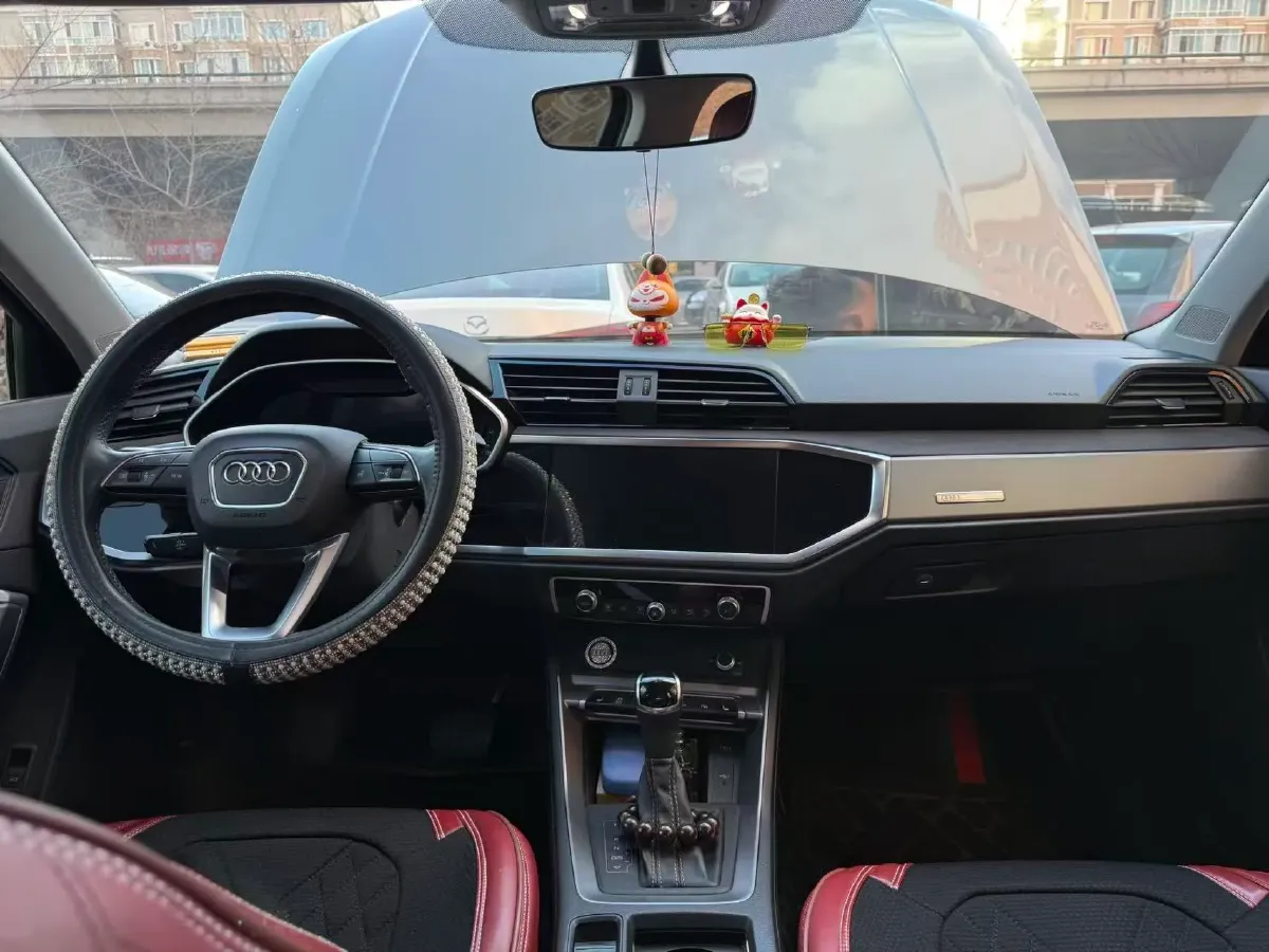 2022 Audi Q3 1.4T 150HP L4 7DCT,autocango,china used car exporter,china ev exporter,chinese used car exporter,chinese used ev exporter