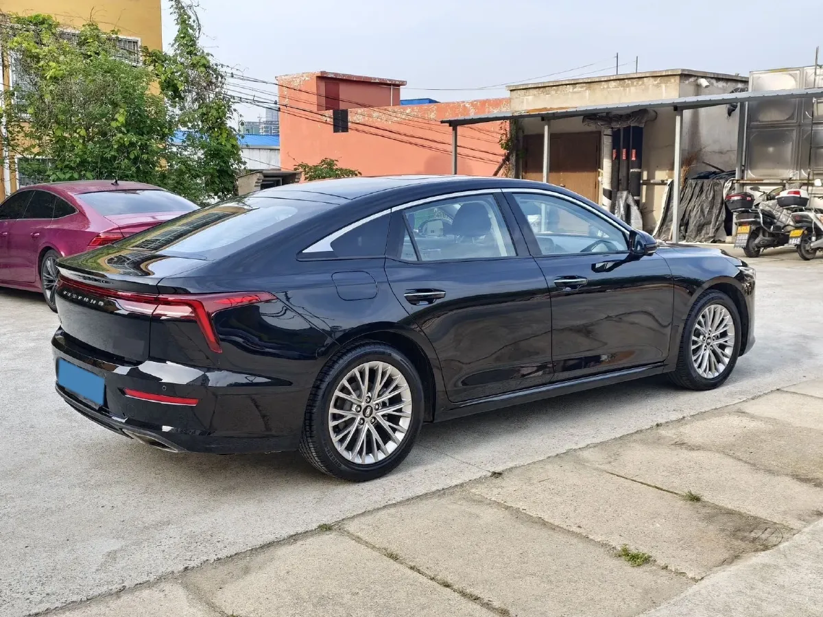 2025 Bestune B70 1.5T 169HP L4 7DCT,autocango,china used car exporter,china ev exporter,chinese used car exporter,chinese used ev exporter