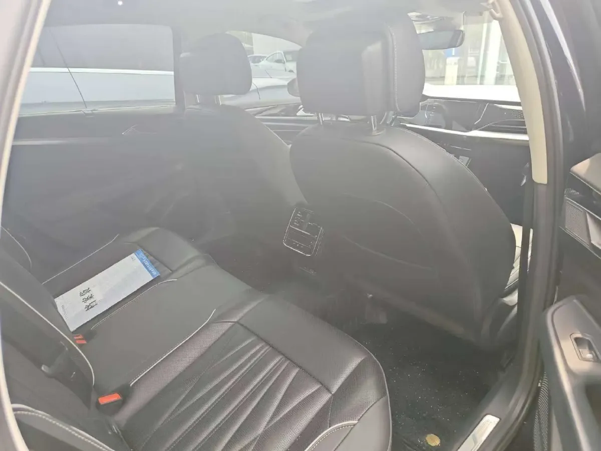 2023 Volkswagen Passat 2.0T 186HP L4 7DCT,autocango,china used car exporter,china ev exporter,chinese used car exporter,chinese used ev exporter