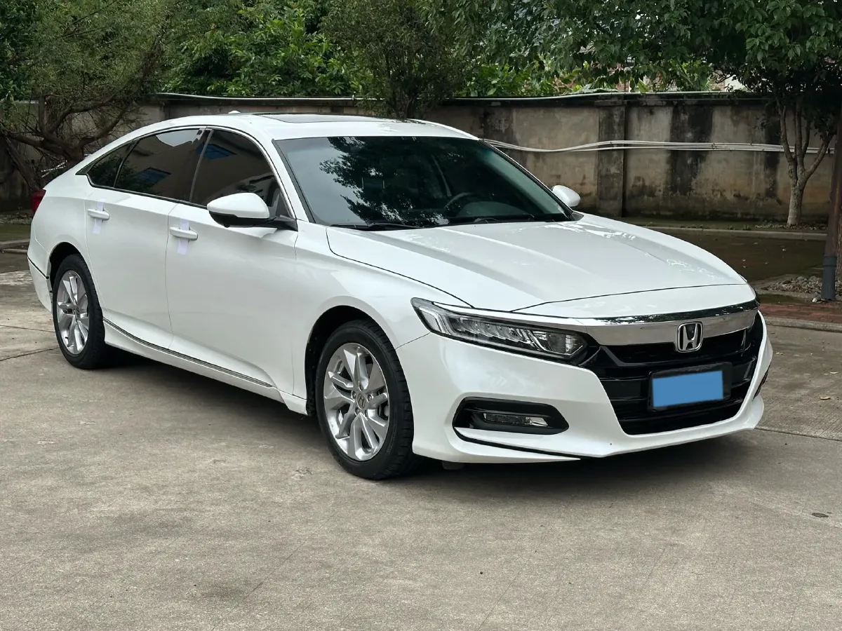 2018 Honda Accord 1.5T 194HP L4 CVT,autocango,china used car exporter,china ev exporter,chinese used car exporter,chinese used ev exporter