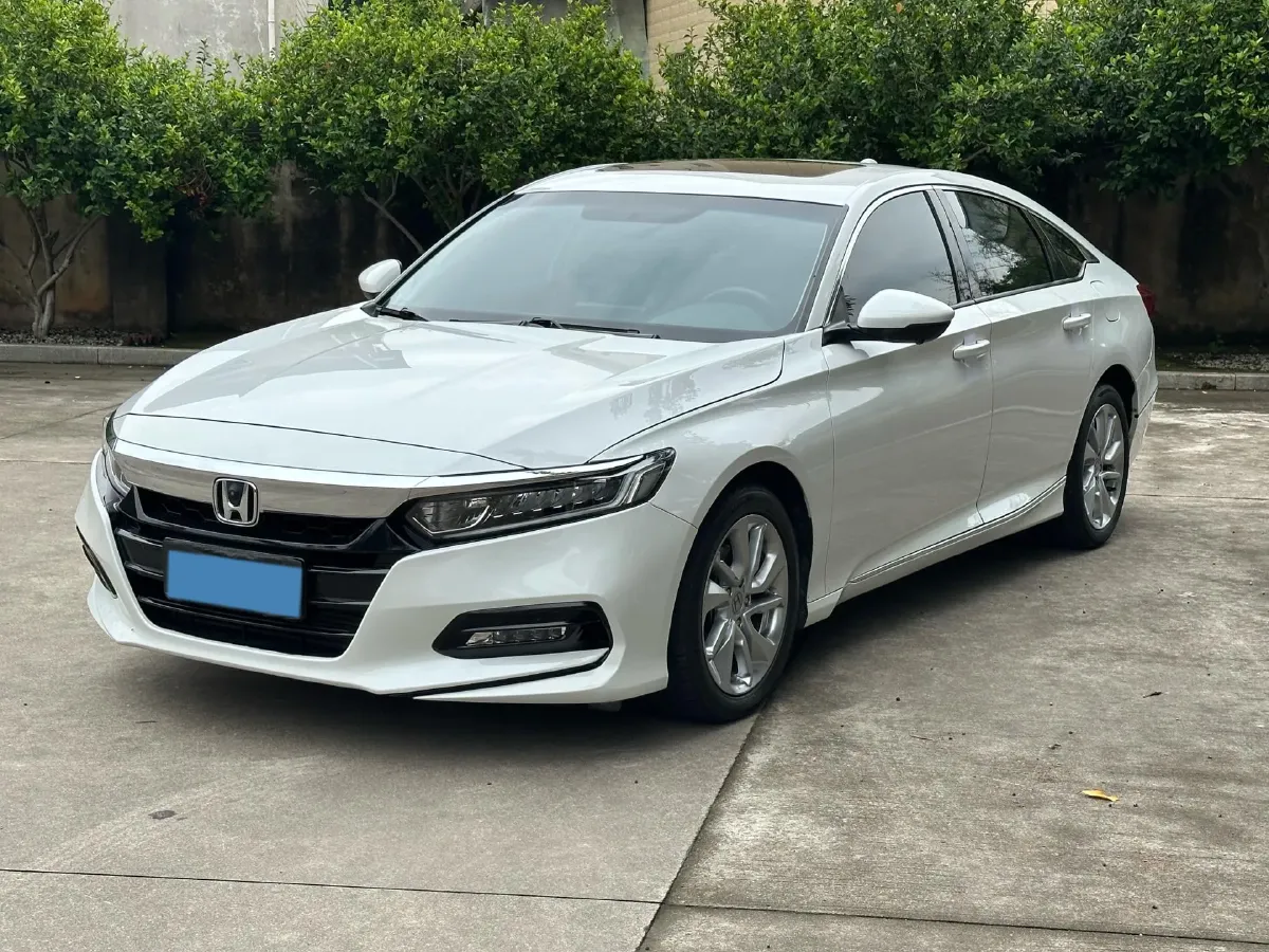 2018 Honda Accord 1.5T 194HP L4 CVT,autocango,china used car exporter,china ev exporter,chinese used car exporter,chinese used ev exporter