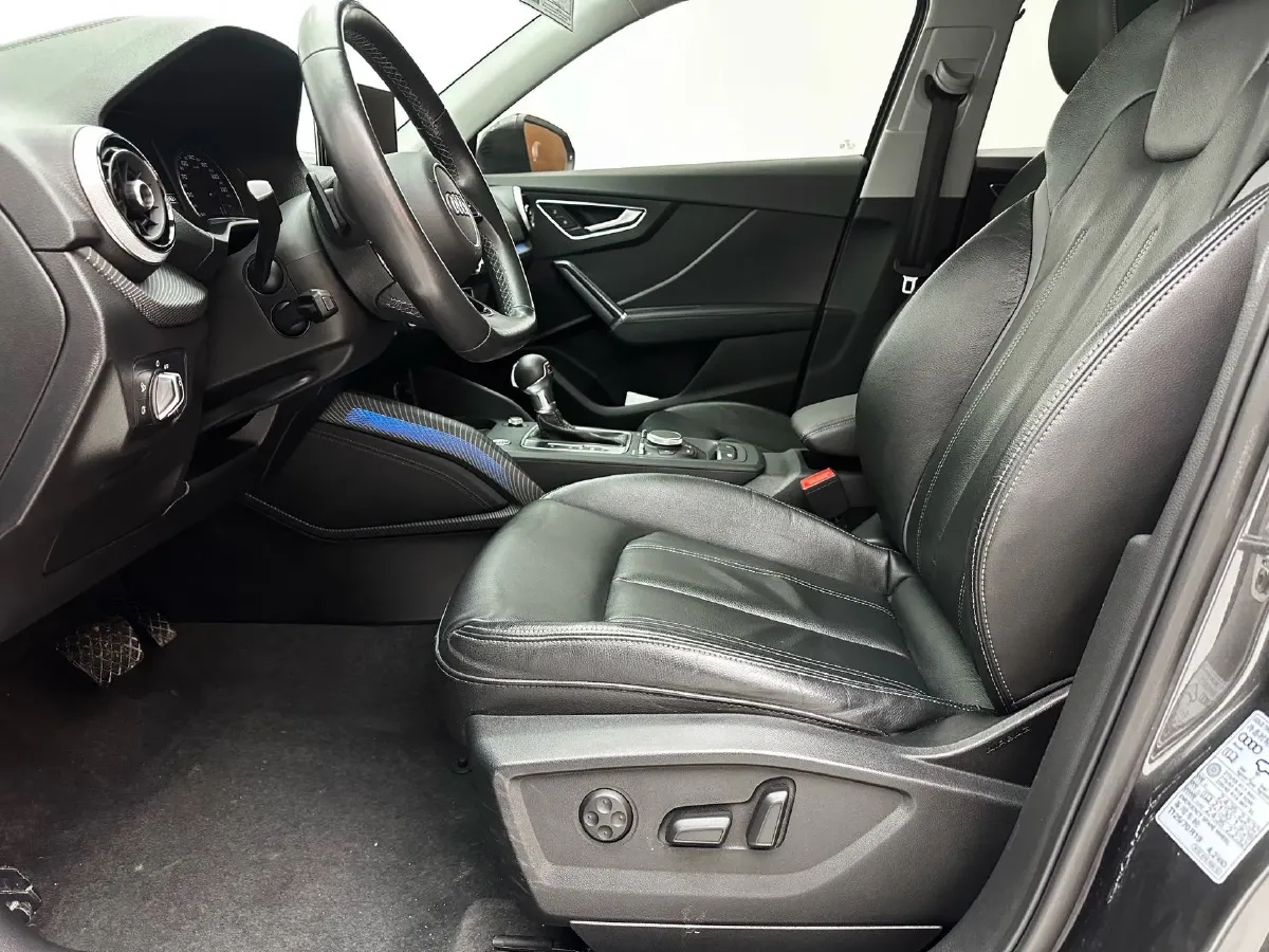 2022 Audi Q2L 1.4T 150HP L4 7DCT,autocango,china used car exporter,china ev exporter,chinese used car exporter,chinese used ev exporter