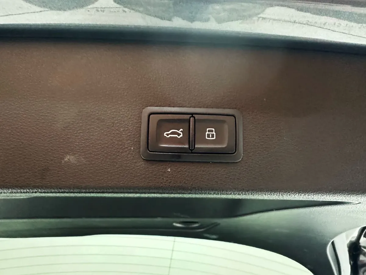 2022 Audi Q2L 1.4T 150HP L4 7DCT,autocango,china used car exporter,china ev exporter,chinese used car exporter,chinese used ev exporter