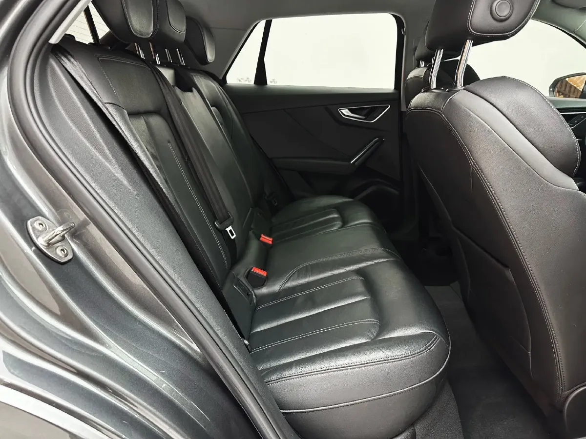 2022 Audi Q2L 1.4T 150HP L4 7DCT,autocango,china used car exporter,china ev exporter,chinese used car exporter,chinese used ev exporter