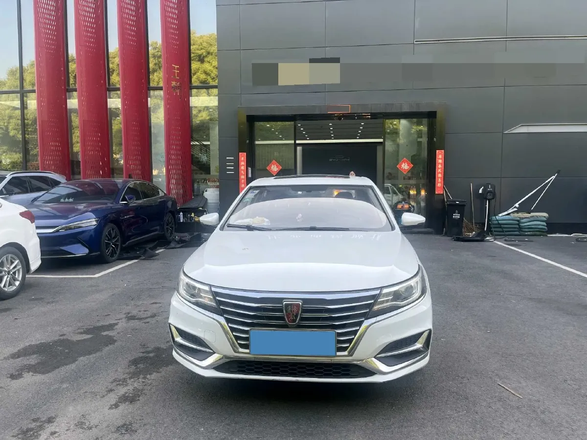 2017 Roewe i6 1.0T 125HP L3 2AT PHEV,autocango,china used car exporter,china ev exporter,chinese used car exporter,chinese used ev exporter