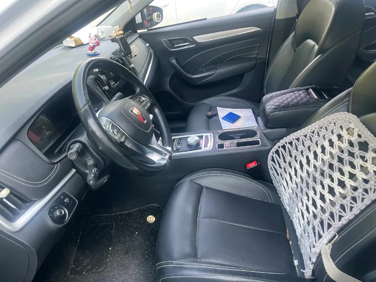 2017 Roewe i6 1.0T 125HP L3 2AT PHEV,autocango,china used car exporter,china ev exporter,chinese used car exporter,chinese used ev exporter