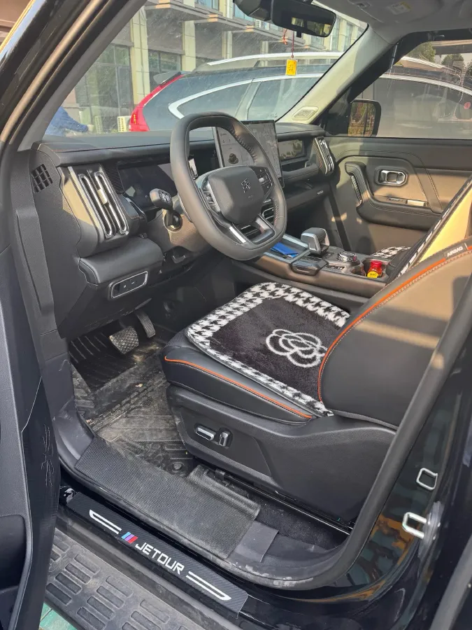 2025 Jetour DASHING 1.5T 184HP L4 7DCT,autocango,china used car exporter,china ev exporter,chinese used car exporter,chinese used ev exporter