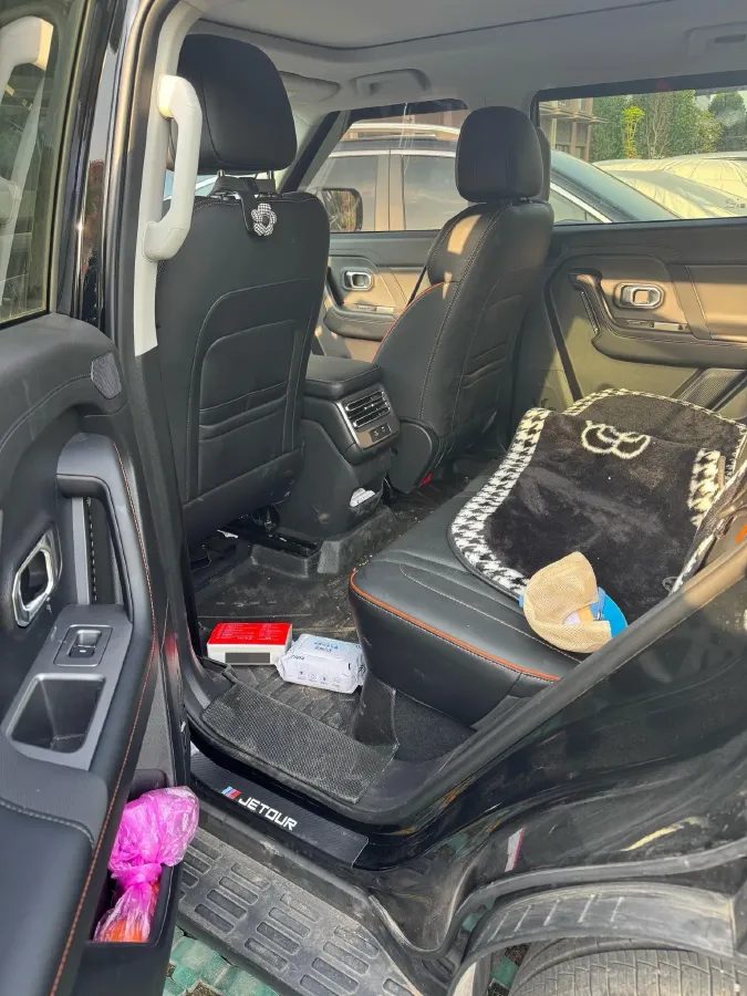 2025 Jetour DASHING 1.5T 184HP L4 7DCT,autocango,china used car exporter,china ev exporter,chinese used car exporter,chinese used ev exporter