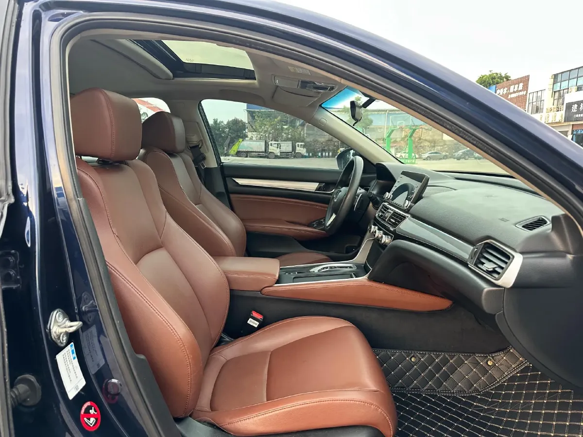 2019 Honda Inspire 2.0L 146HP L4 E-CVT Hybrid,autocango,china used car exporter,china ev exporter,chinese used car exporter,chinese used ev exporter