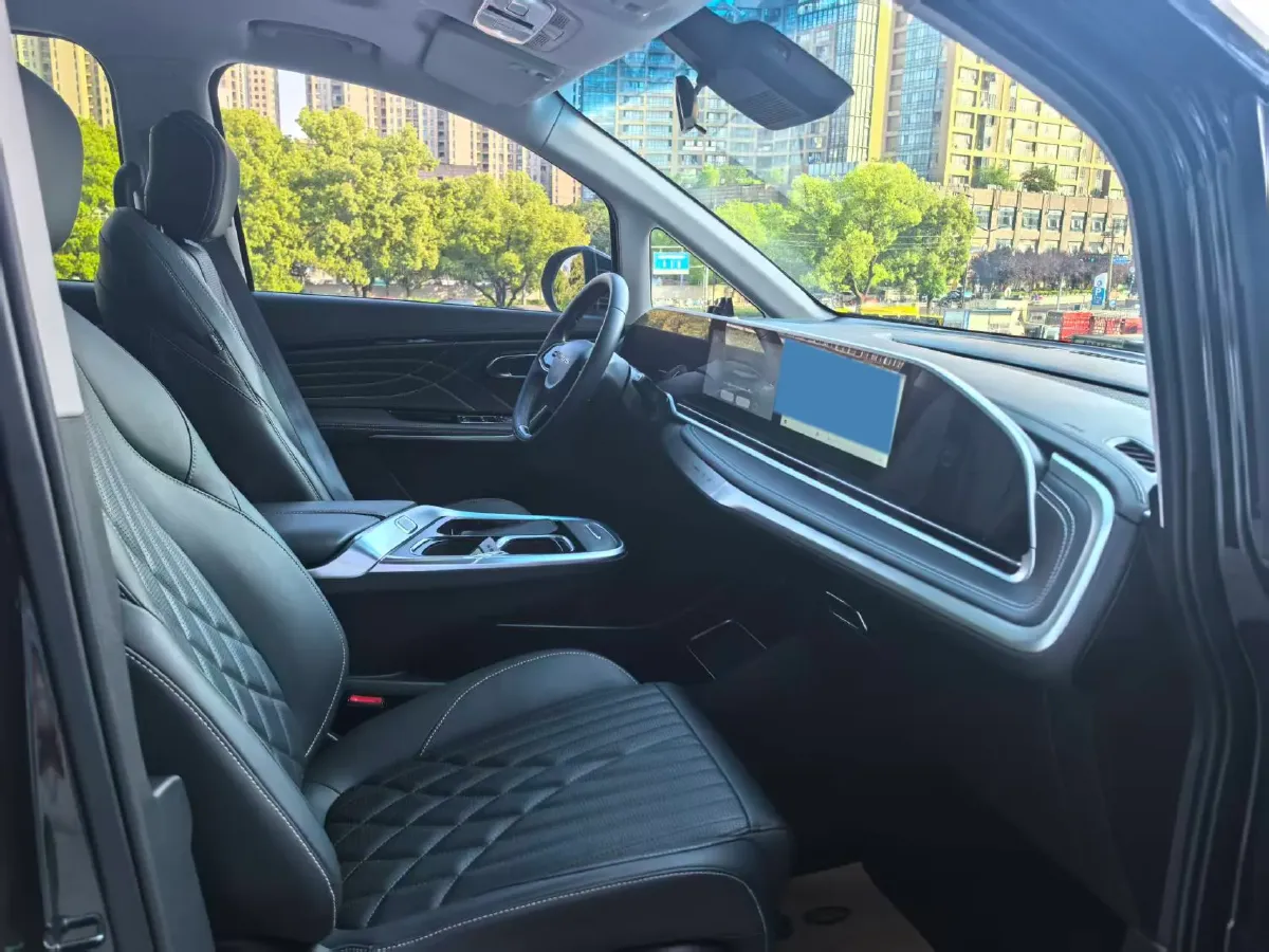 2024 MAXUS DaJia 9 BEV 90KWH,autocango,china used car exporter,china ev exporter,chinese used car exporter,chinese used ev exporter