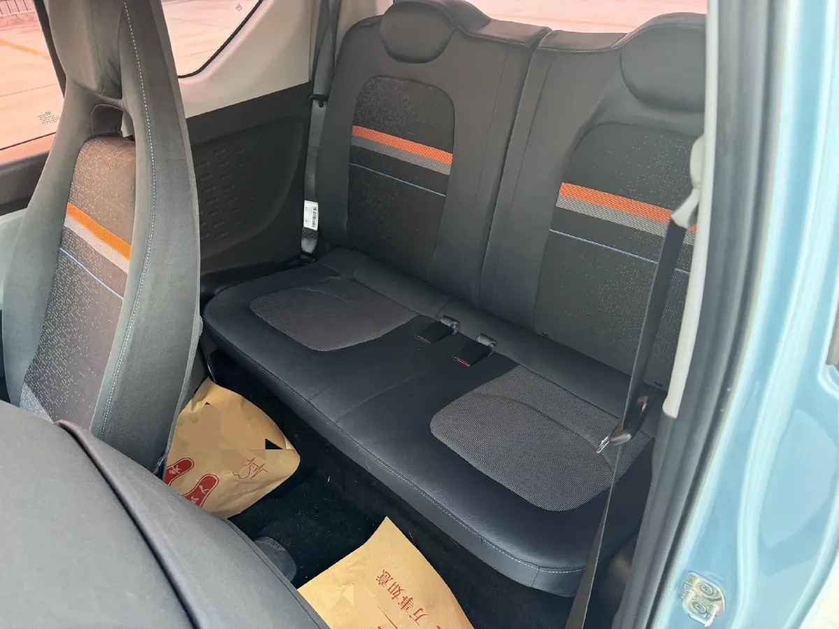 2020 WuLing HongGuang MINI EV BEV 9KWH,autocango,china used car exporter,china ev exporter,chinese used car exporter,chinese used ev exporter
