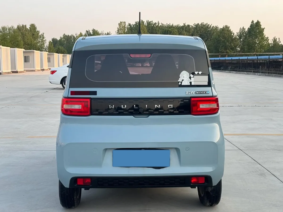 2020 WuLing HongGuang MINI EV BEV 9KWH,autocango,china used car exporter,china ev exporter,chinese used car exporter,chinese used ev exporter
