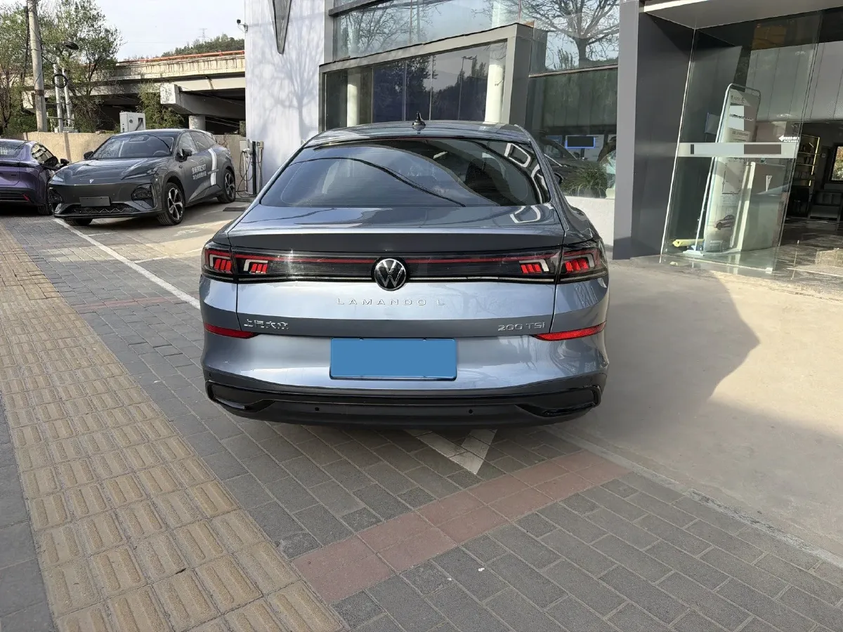 2024 Volkswagen Lamando 1.2T 116HP L4 7DCT,autocango,china used car exporter,china ev exporter,chinese used car exporter,chinese used ev exporter