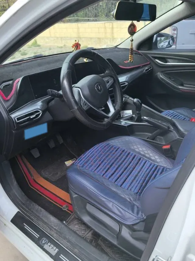 2020 ChangAn Eado 1.6L 128HP L4 5MT,autocango,china used car exporter,china ev exporter,chinese used car exporter,chinese used ev exporter