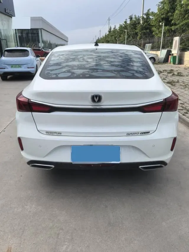 2020 ChangAn Eado 1.6L 128HP L4 5MT,autocango,china used car exporter,china ev exporter,chinese used car exporter,chinese used ev exporter