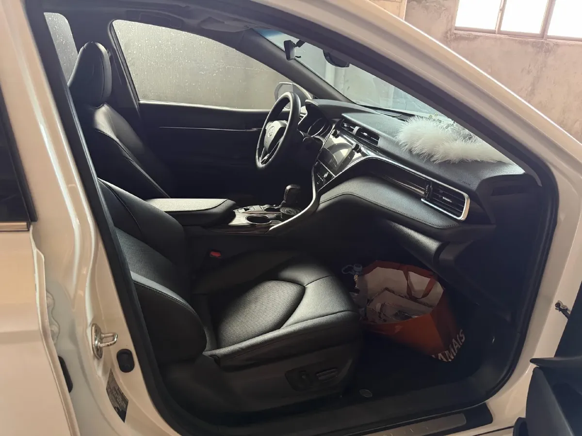 2019 Toyota Camry 2.0L 178HP L4 CVT,autocango,china used car exporter,china ev exporter,chinese used car exporter,chinese used ev exporter