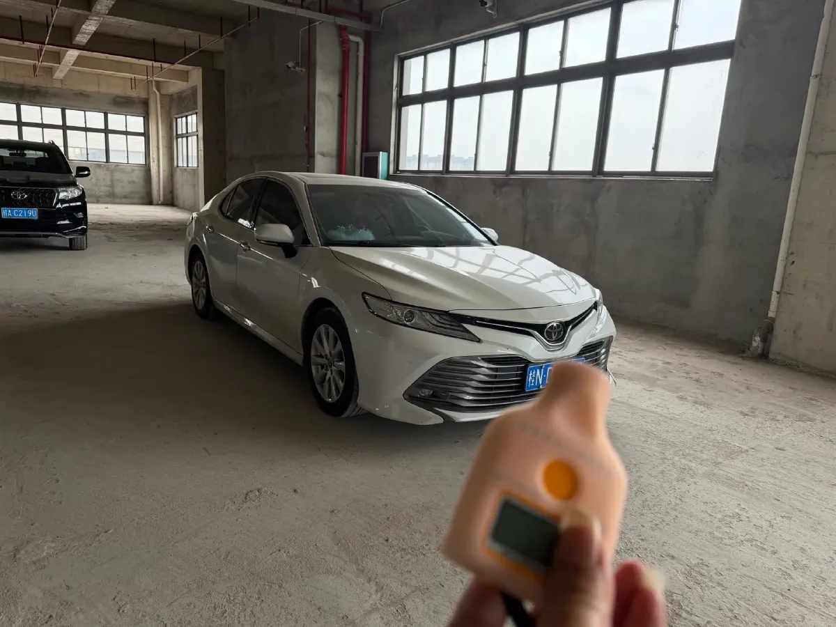 2019 Toyota Camry 2.0L 178HP L4 CVT,autocango,china used car exporter,china ev exporter,chinese used car exporter,chinese used ev exporter