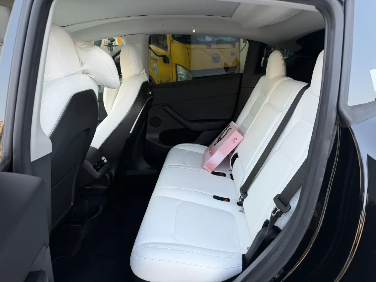 2021 Tesla Model Y BEV 78.4KWH,autocango,china used car exporter,china ev exporter,chinese used car exporter,chinese used ev exporter