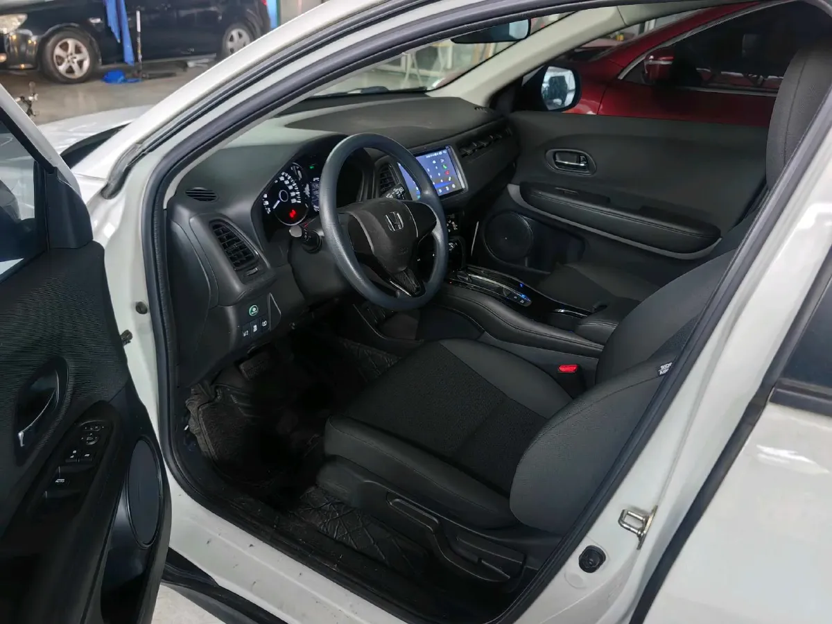 2020 Honda Vezel 1.5L 131HP L4 CVT,autocango,china used car exporter,china ev exporter,chinese used car exporter,chinese used ev exporter