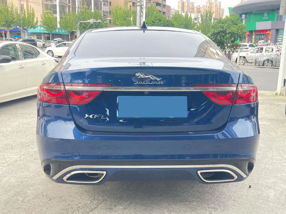 2022 Jaguar XFL 2.0T 250HP L4 8AT,autocango,china used car exporter,china ev exporter,chinese used car exporter,chinese used ev exporter