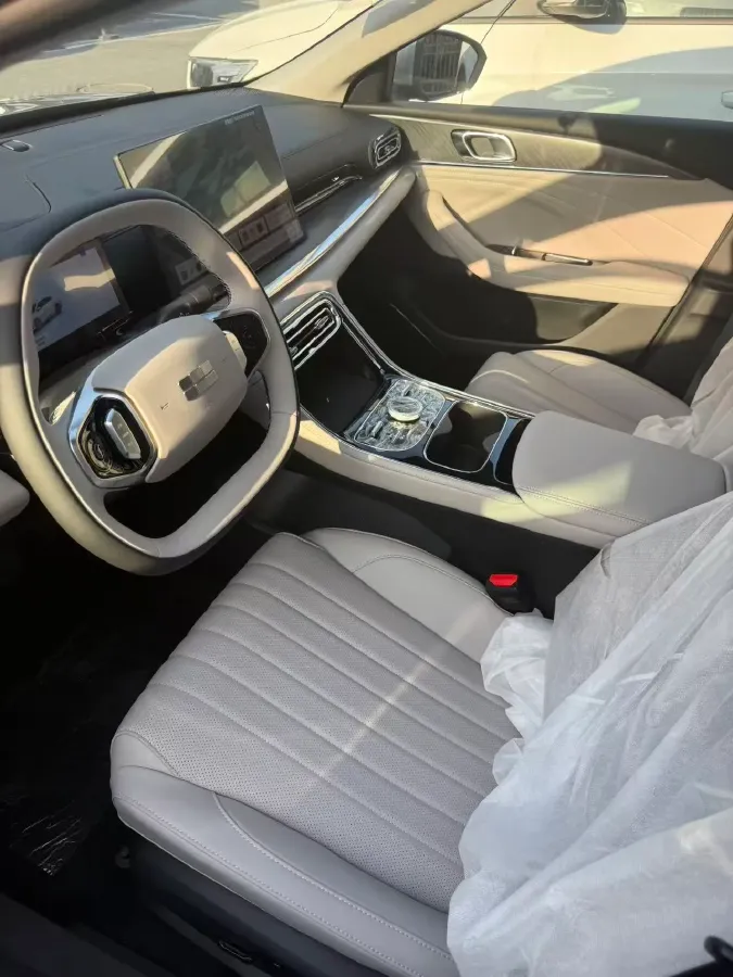 2025 Geely Galaxy A7 1.5L 112HP L4 1DHT PHEV,autocango,china used car exporter,china ev exporter,chinese used car exporter,chinese used ev exporter