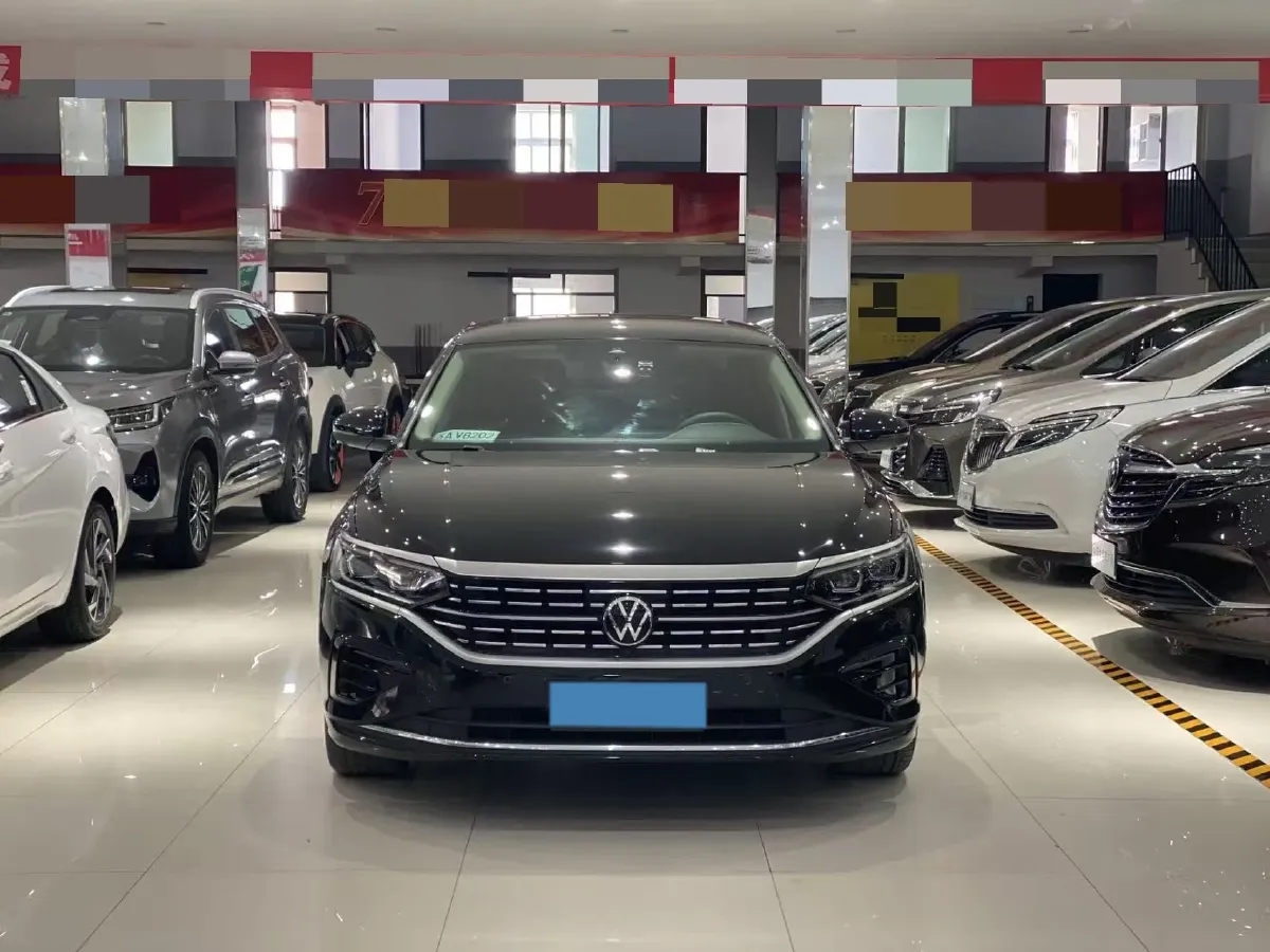 2023 Volkswagen Passat 2.0T 186HP L4 7DCT,autocango,china used car exporter,china ev exporter,chinese used car exporter,chinese used ev exporter