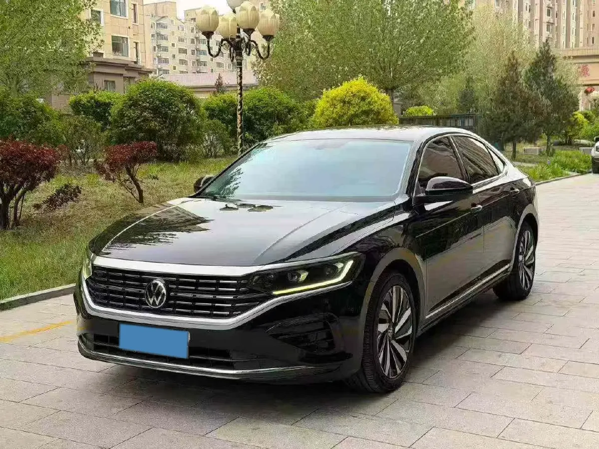 2023 Volkswagen Passat 2.0T 186HP L4 7DCT,autocango,china used car exporter,china ev exporter,chinese used car exporter,chinese used ev exporter