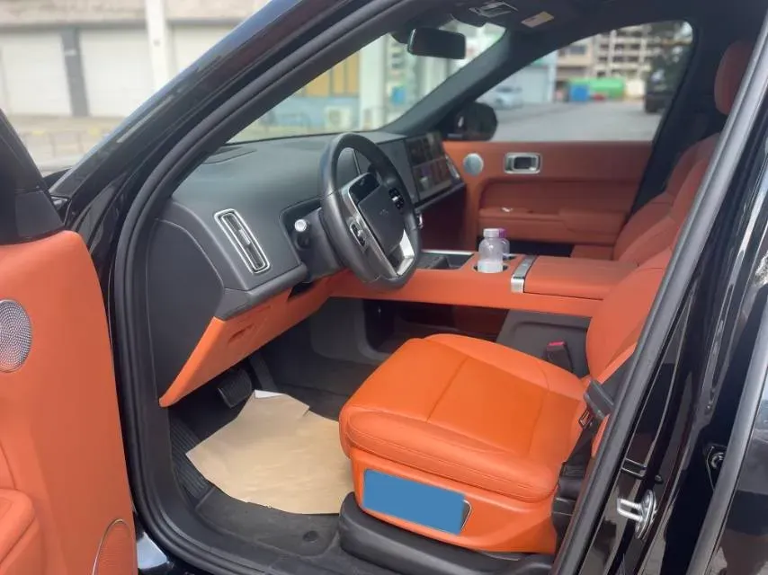 2024 Li L9 Range Extended 154HP REEV 52.3KWH,autocango,china used car exporter,china ev exporter,chinese used car exporter,chinese used ev exporter