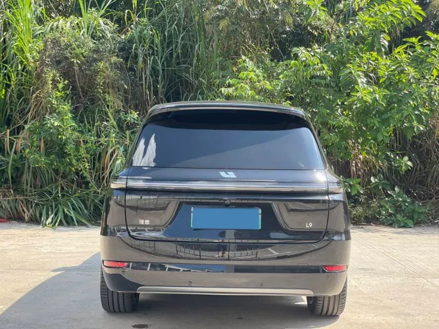 2024 Li L9 Range Extended 154HP REEV 52.3KWH,autocango,china used car exporter,china ev exporter,chinese used car exporter,chinese used ev exporter