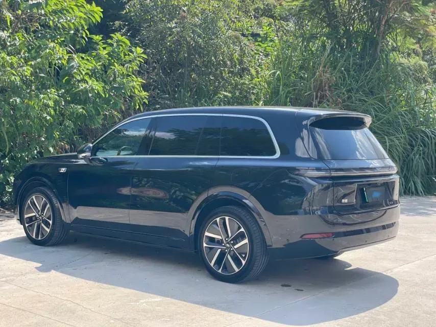 2024 Li L9 Range Extended 154HP REEV 52.3KWH,autocango,china used car exporter,china ev exporter,chinese used car exporter,chinese used ev exporter