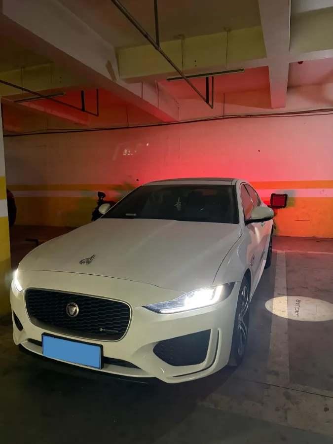 2023 Jaguar XEL 2.0T 250HP L4 8AT,autocango,china used car exporter,china ev exporter,chinese used car exporter,chinese used ev exporter