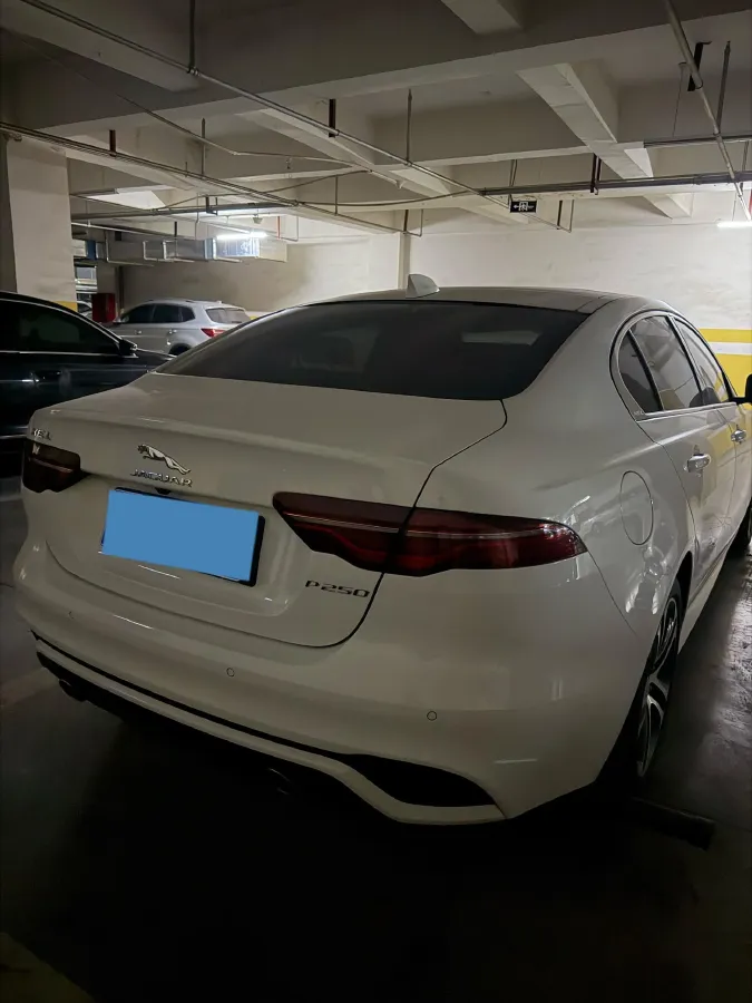2023 Jaguar XEL 2.0T 250HP L4 8AT,autocango,china used car exporter,china ev exporter,chinese used car exporter,chinese used ev exporter