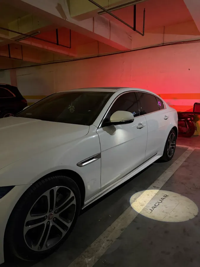 2023 Jaguar XEL 2.0T 250HP L4 8AT,autocango,china used car exporter,china ev exporter,chinese used car exporter,chinese used ev exporter