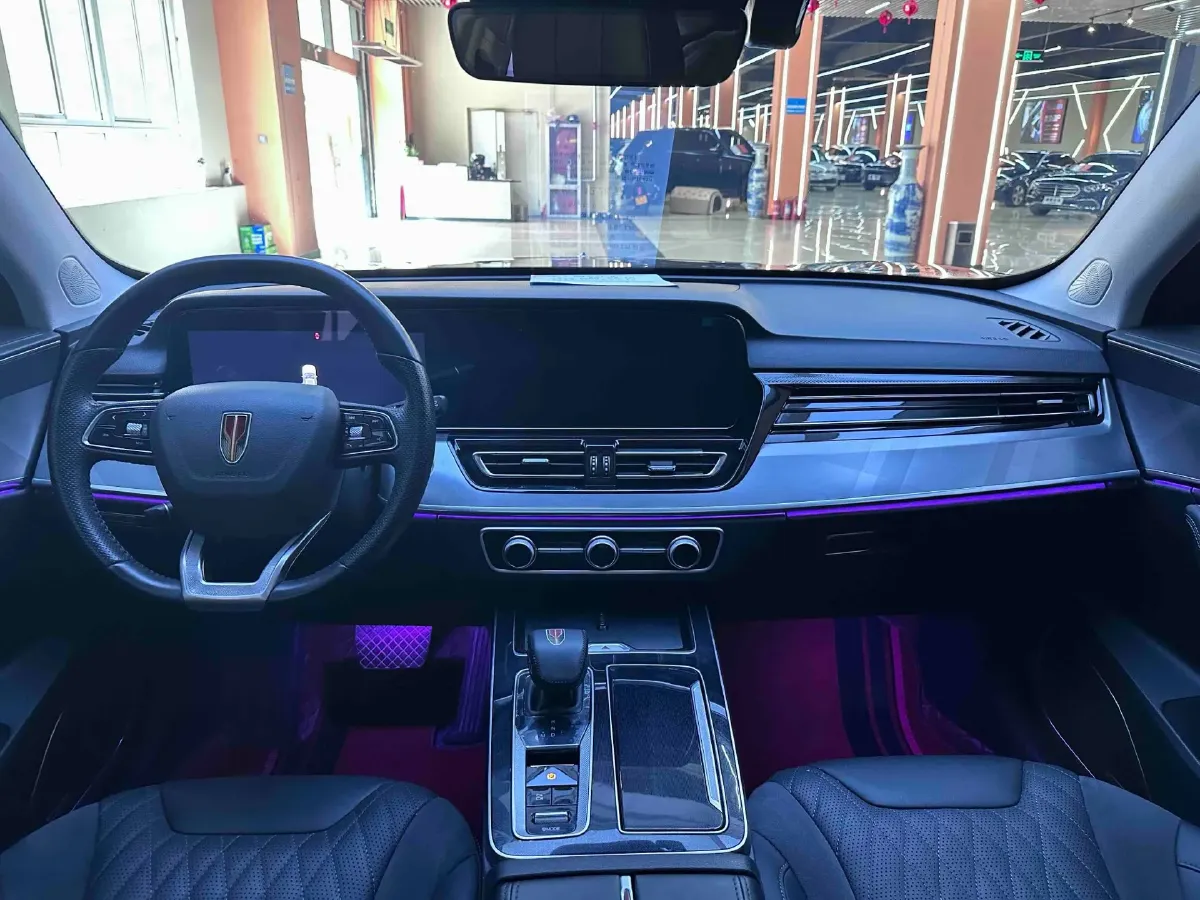 2023 HongQi HS5 2.0T 252HP L4 8AT,autocango,china used car exporter,china ev exporter,chinese used car exporter,chinese used ev exporter