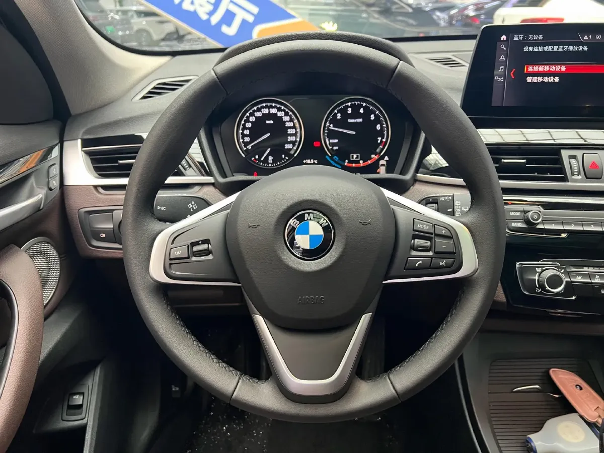 2021 BMW X1 1.5T 140HP L3 7DCT,autocango,china used car exporter,china ev exporter,chinese used car exporter,chinese used ev exporter