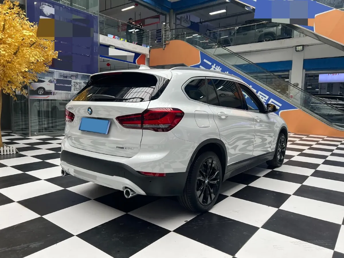2021 BMW X1 1.5T 140HP L3 7DCT,autocango,china used car exporter,china ev exporter,chinese used car exporter,chinese used ev exporter