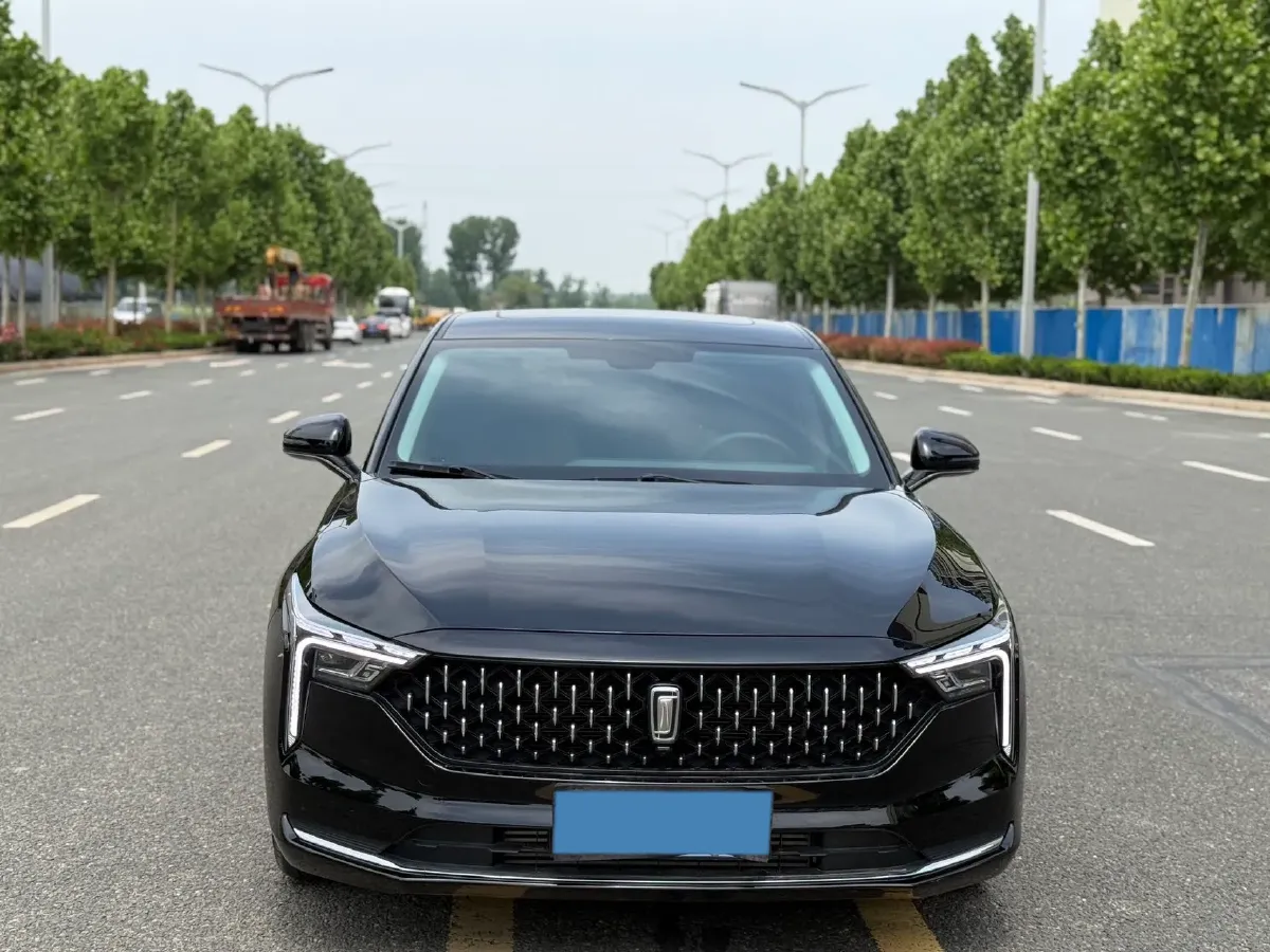 2022 Bestune B70 1.5T 169HP L4 7DCT,autocango,china used car exporter,china ev exporter,chinese used car exporter,chinese used ev exporter