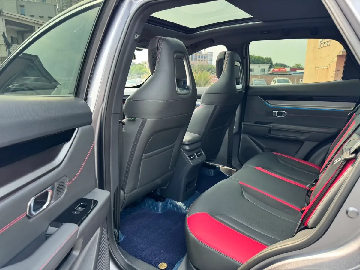 2023 Jetour DASHING 1.5T 156HP L4 6DCT,autocango,china used car exporter,china ev exporter,chinese used car exporter,chinese used ev exporter