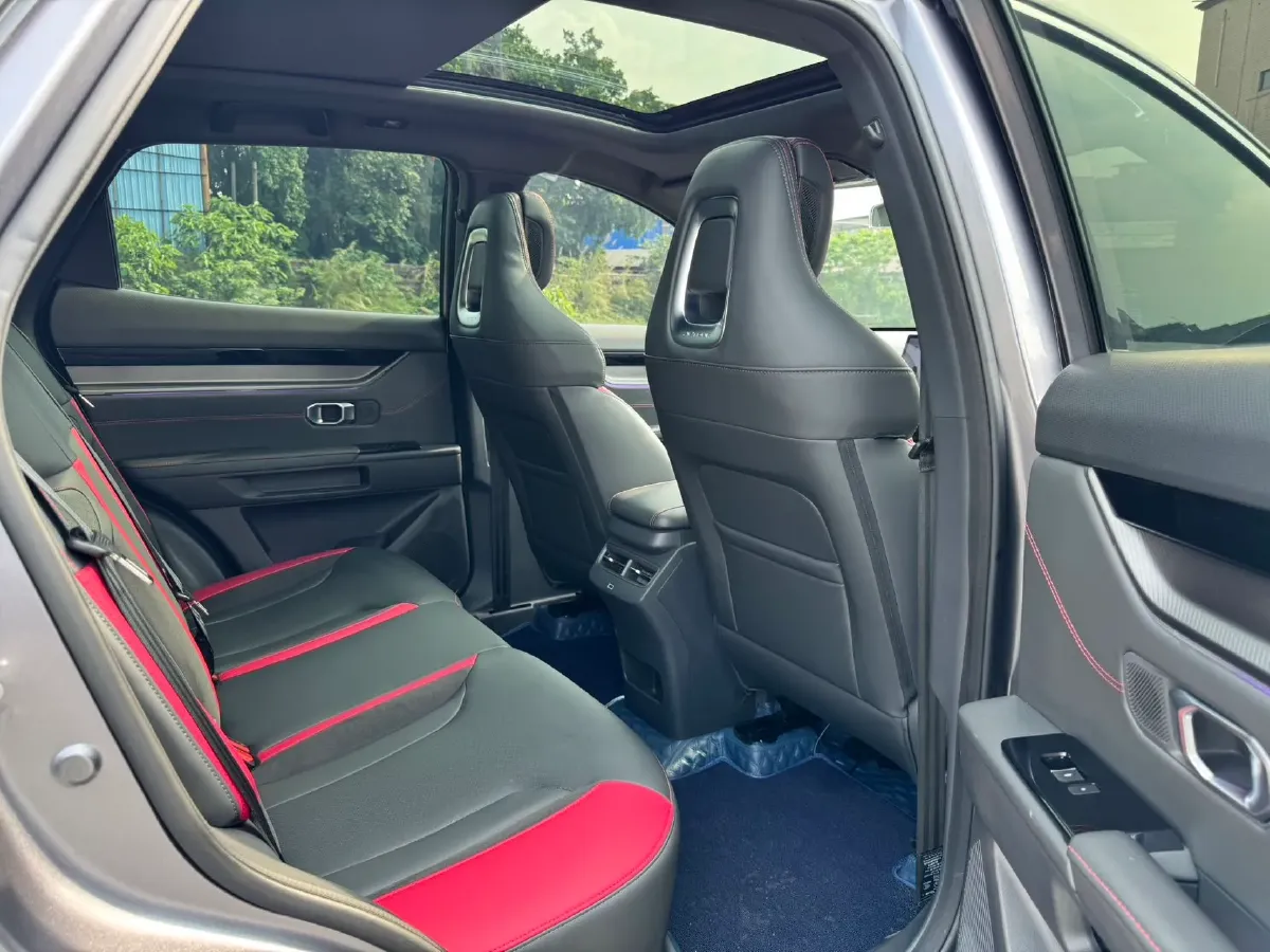 2023 Jetour DASHING 1.5T 156HP L4 6DCT,autocango,china used car exporter,china ev exporter,chinese used car exporter,chinese used ev exporter