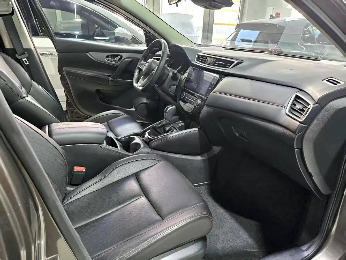 2022 Nissan Qashqai 2.0L 151HP L4 CVT,autocango,china used car exporter,china ev exporter,chinese used car exporter,chinese used ev exporter