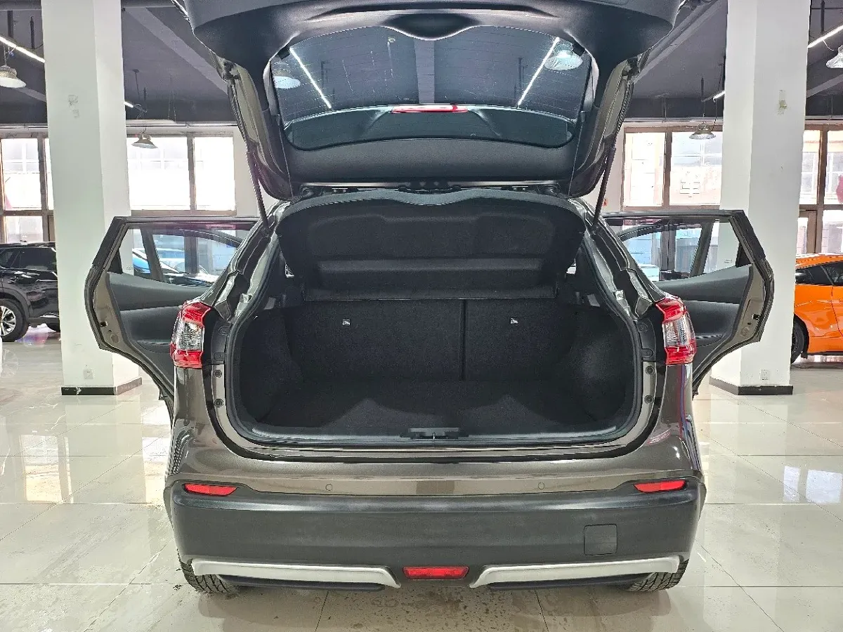 2022 Nissan Qashqai 2.0L 151HP L4 CVT,autocango,china used car exporter,china ev exporter,chinese used car exporter,chinese used ev exporter