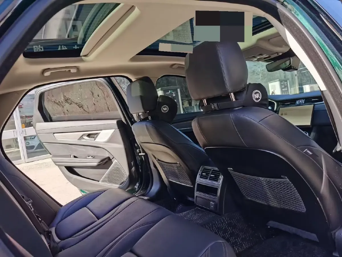 2023 Jaguar XFL 2.0T 200HP L4 8AT,autocango,china used car exporter,china ev exporter,chinese used car exporter,chinese used ev exporter