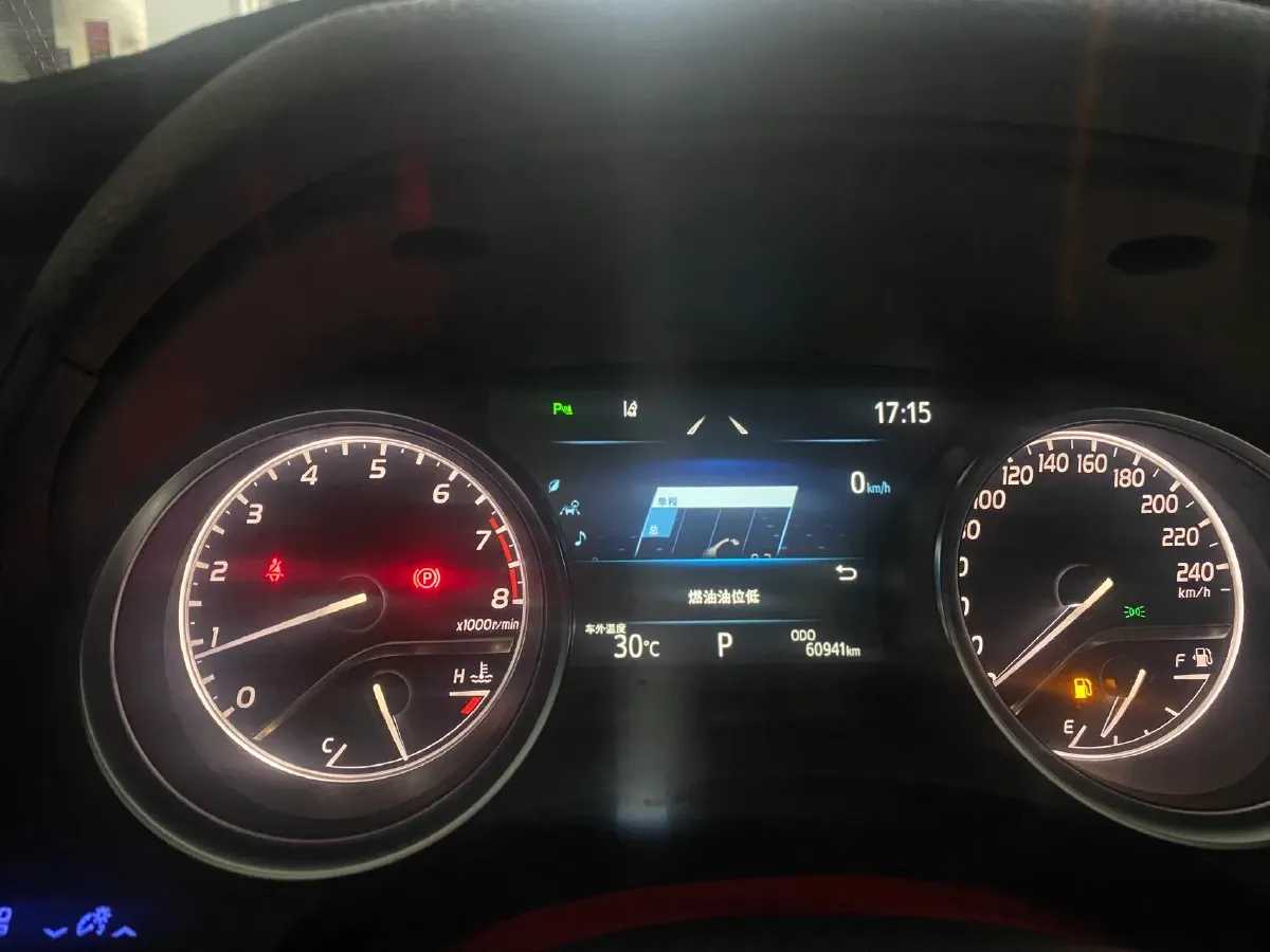 2021 Toyota Camry 2.0L 178HP L4 CVT,autocango,china used car exporter,china ev exporter,chinese used car exporter,chinese used ev exporter