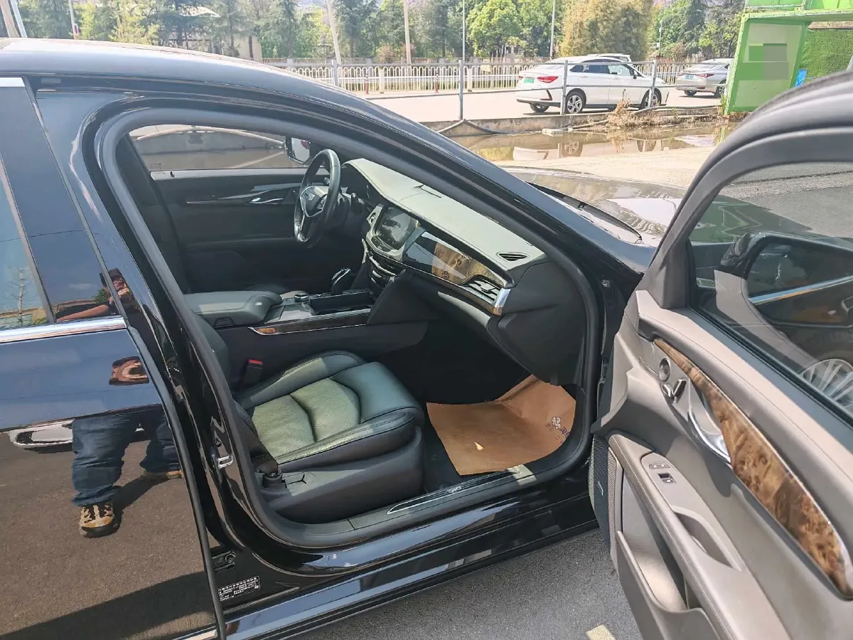 2022 Cadillac CT6 2.0T 237HP L4 10AT,autocango,china used car exporter,china ev exporter,chinese used car exporter,chinese used ev exporter